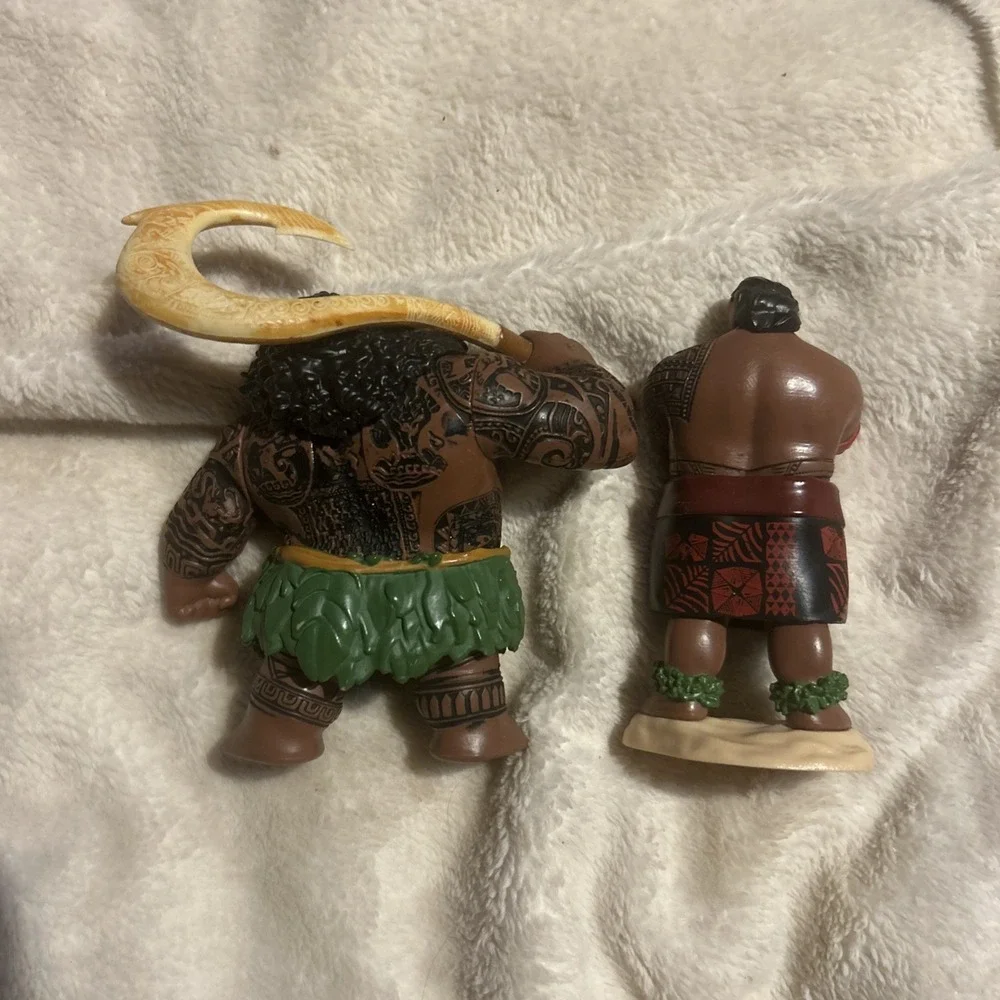 Disney Moana Maui & Chief Tui Figure Lot Action Figures Toys